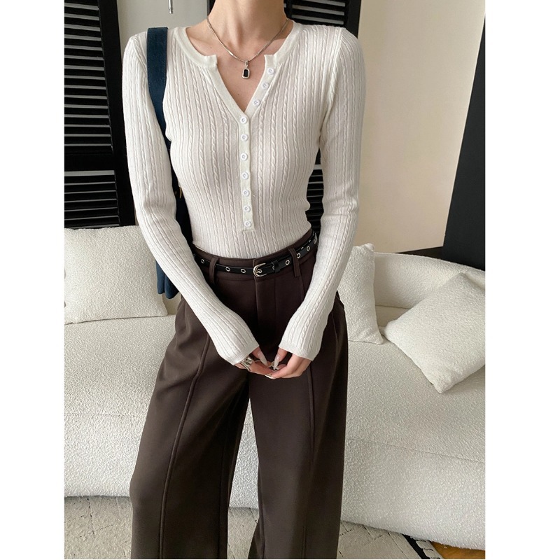 Southern Compass Old Money Style Textured Button-Down V-Neck Henley Knit Sweater Base Layer - Image 5