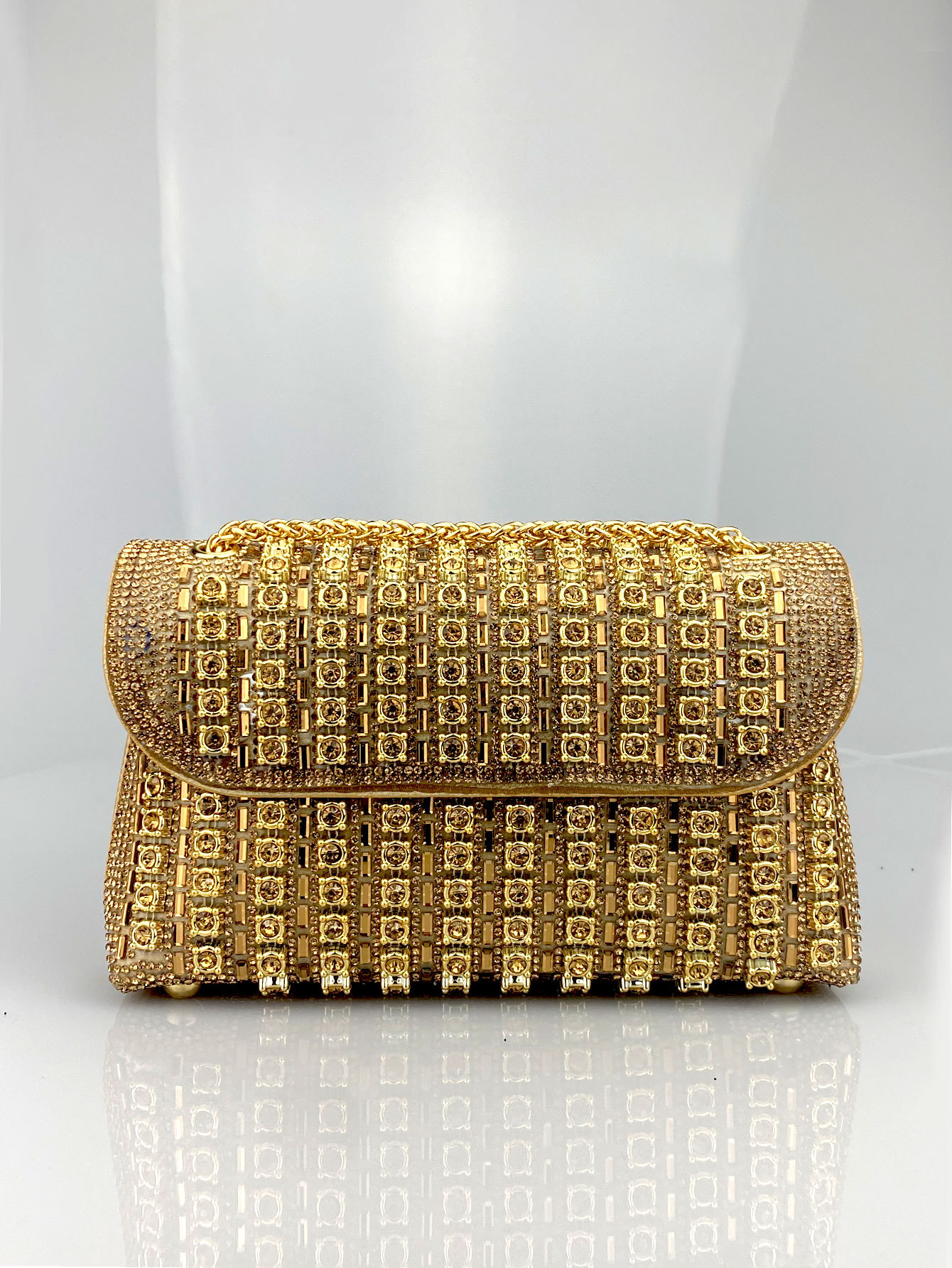 New Elegant Evening Dress Style Brooch-Adorned Clutch Bag with Rhinestones Chain Strap and Cheongsam Design for Formal Occasions - Image 8