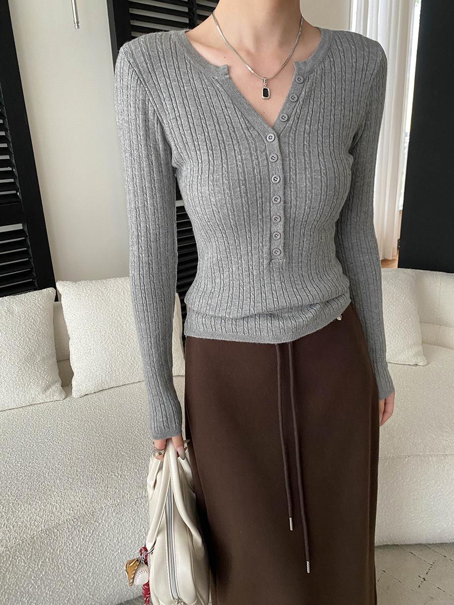 Southern Compass Old Money Style Textured Button-Down V-Neck Henley Knit Sweater Base Layer - Image 6