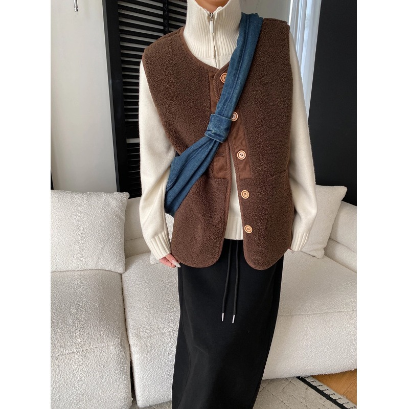 Southern Compass Warm Winter Lamb Wool-Style Faux Shearling Trimmed Color-Block Round Neck Layered Vest Warm Outerwear - Image 6